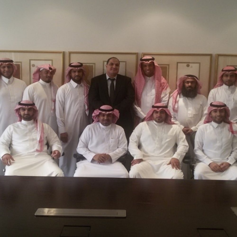 د حسين الغراب السعودية مؤسسة الملك خالد تنمية المهارات الإدارية2